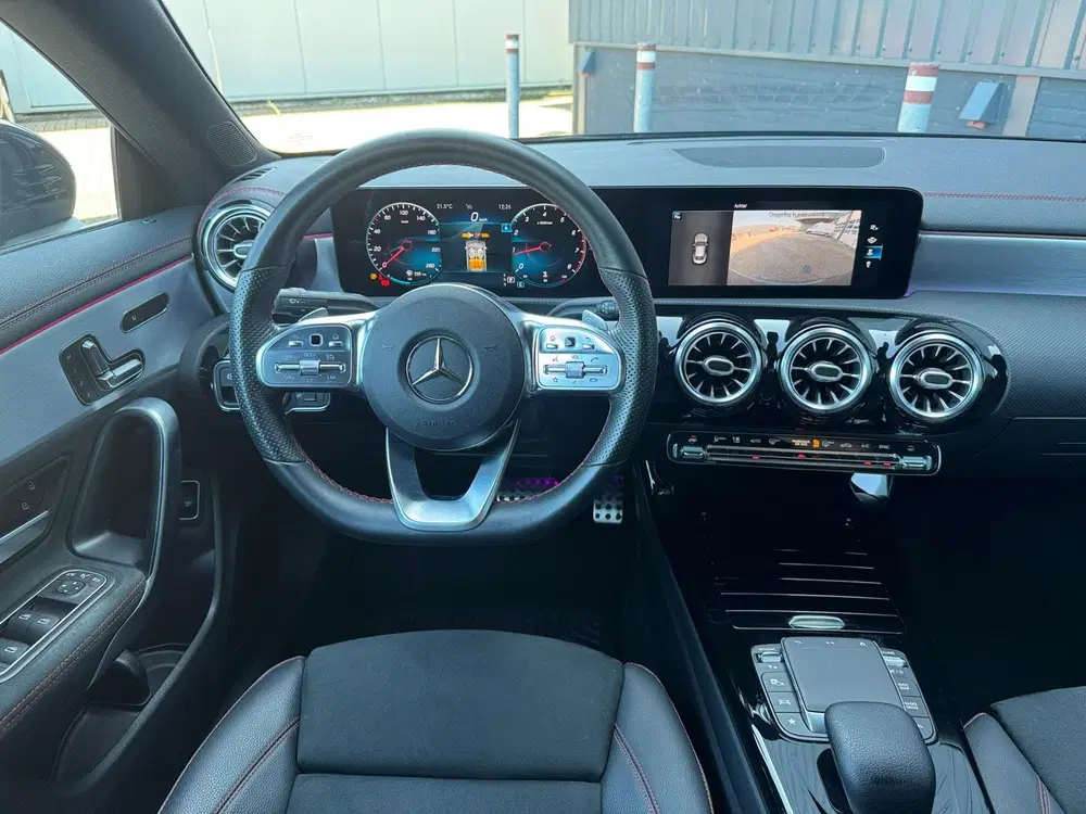 Mercedes-Benz CLA 180 AMG PANO l SFEER l MATRIX l KEY uit 2020, foto 19