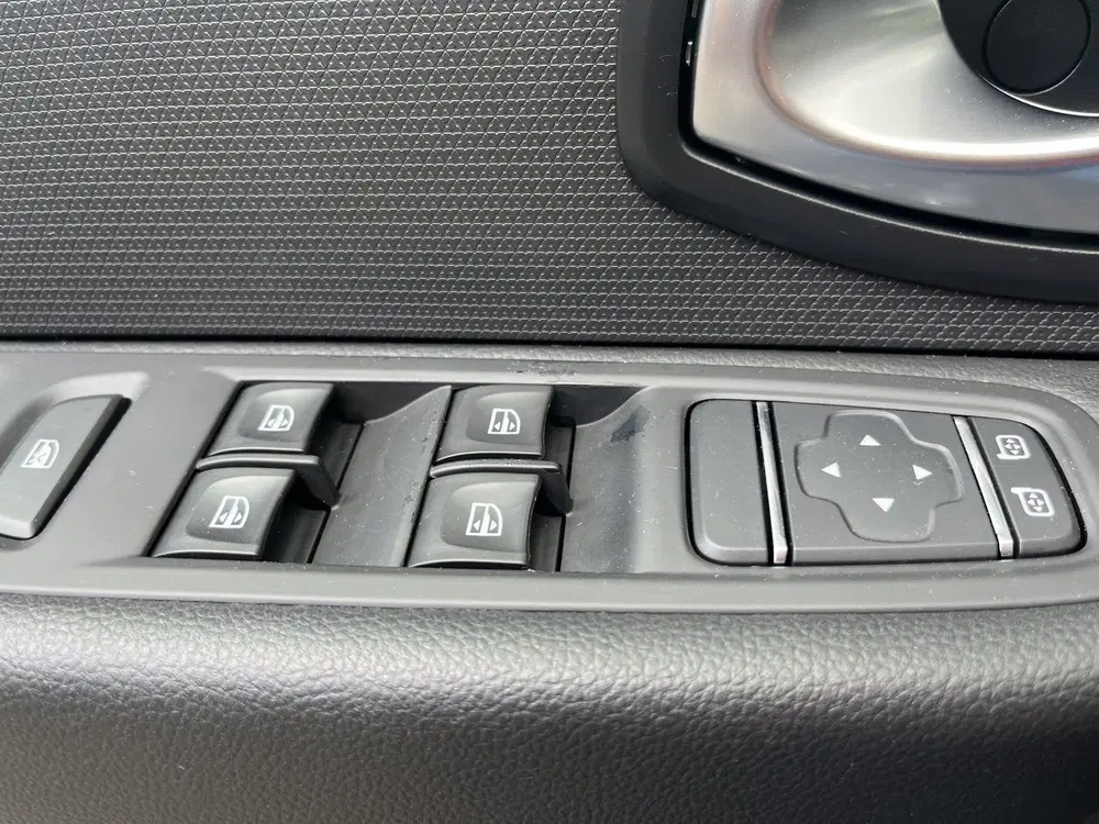Renault Clio 0.9 TCe Limited Carplay uit 2019, foto 15