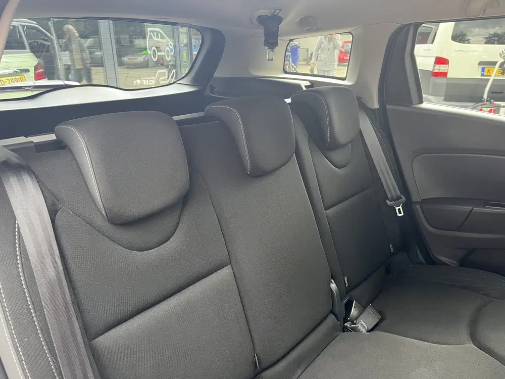 Renault Clio 0.9 TCe Limited Carplay uit 2019, foto 16