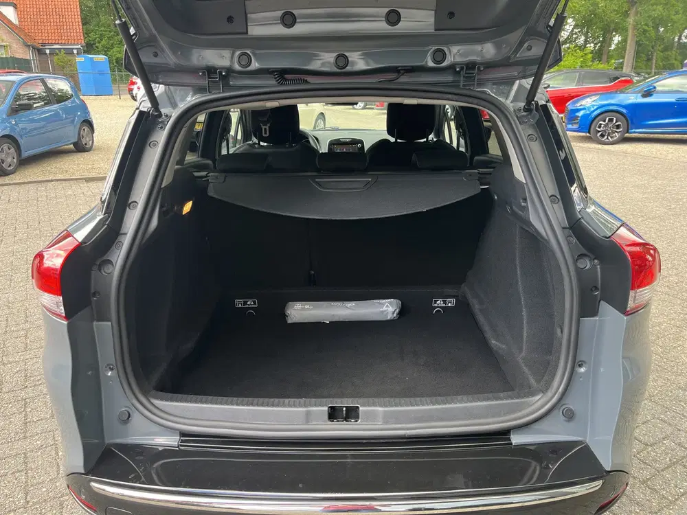 Renault Clio 0.9 TCe Limited Carplay uit 2019, foto 19