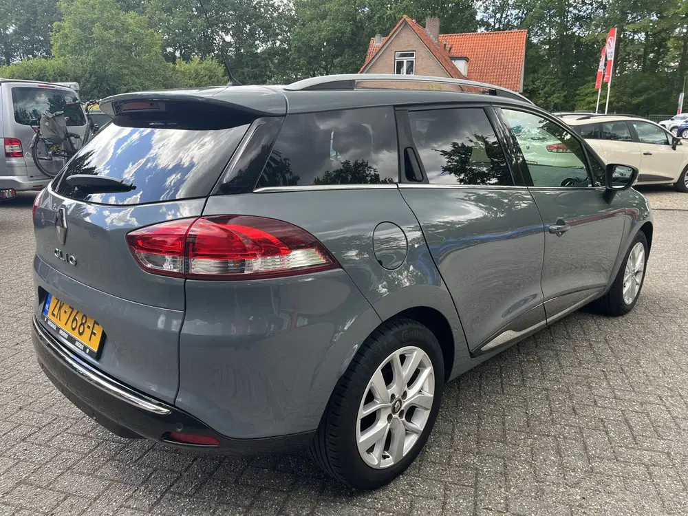 Renault Clio 0.9 TCe Limited Carplay uit 2019, foto 4