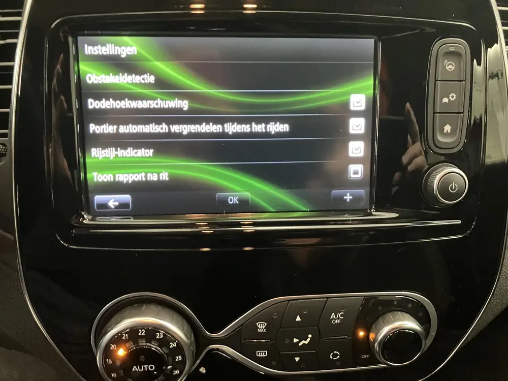 Renault Captur 0.9 TCe Intens uit 2019, foto 11