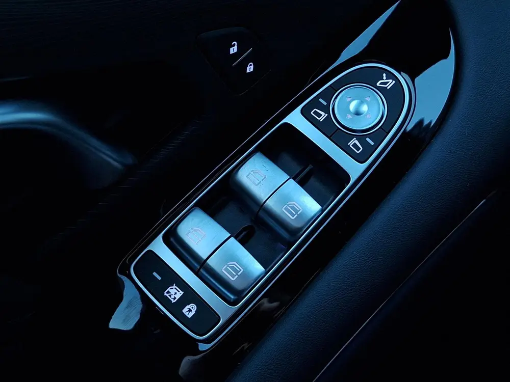 Voyah Free Limited Edition Business 4WD 106 kWh | Schuifdak uit 2026, foto 11