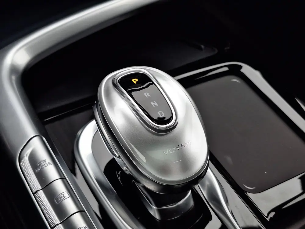 Voyah Free Limited Edition Business 4WD 106 kWh uit 2026, foto 17