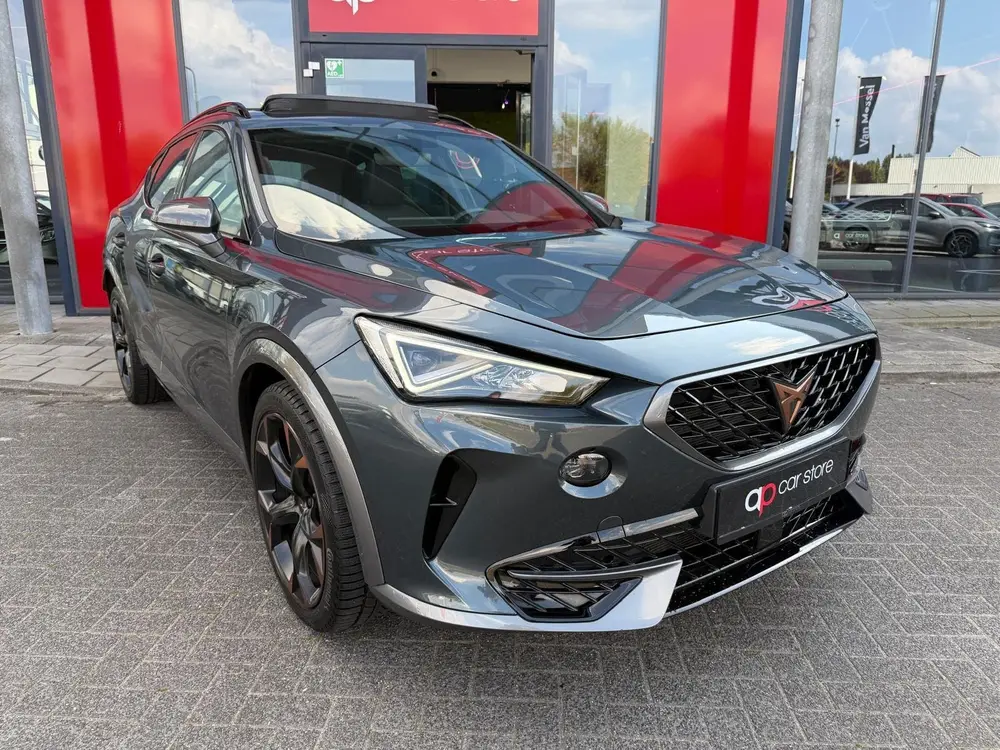 Cupra Formentor 1.4 e-Hybrid VZ Panorama uit 2022, foto 2