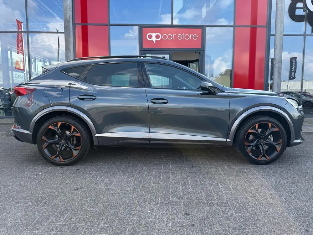 Cupra Formentor 1.4 e-Hybrid VZ Panorama uit 2022, foto 4