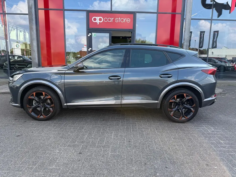 Cupra Formentor 1.4 e-Hybrid VZ Panorama uit 2022, foto 5