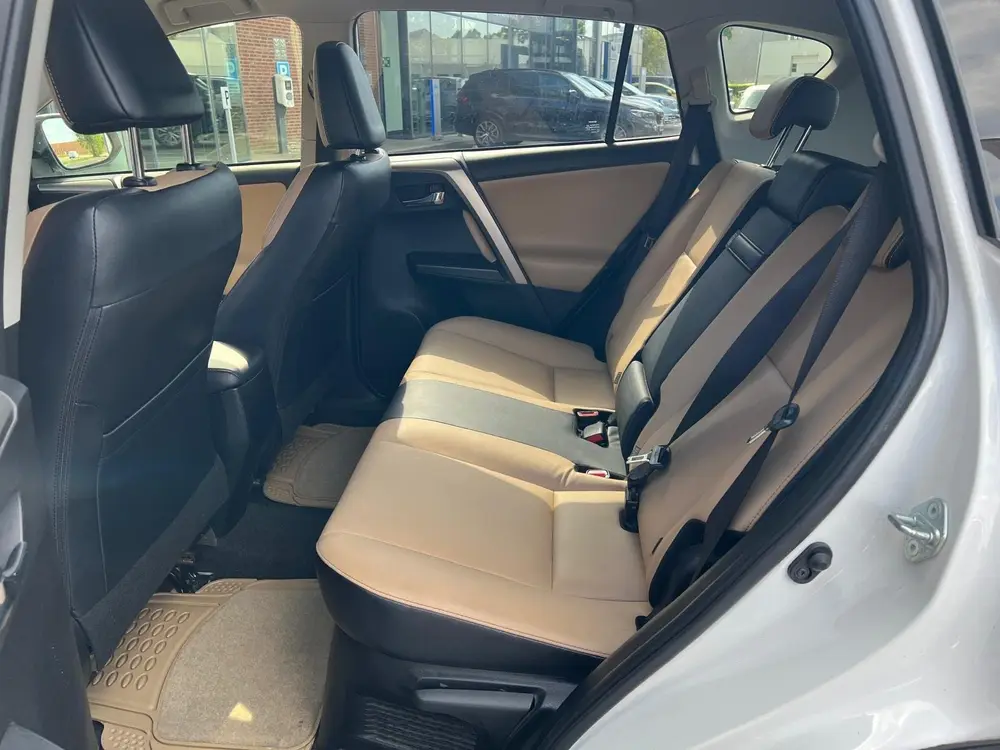 Toyota RAV4 2.5 Hybrid Executive uit 2019, foto 13