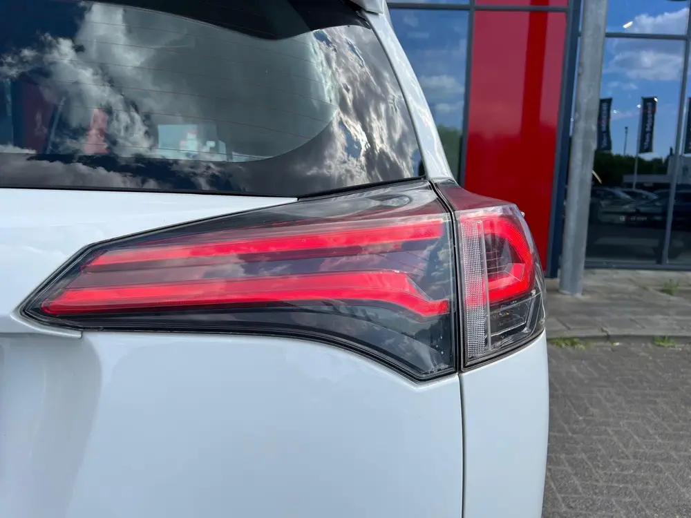 Toyota RAV4 2.5 Hybrid Executive uit 2019, foto 9