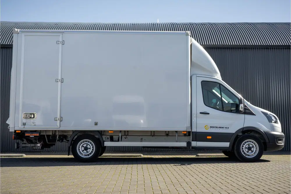 Ford Transit 2.0 TDCI uit 2021, foto 6