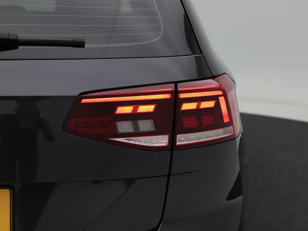 Volkswagen Passat Variant 1.5 TSi 150 Pk Automaat Business | uit 2021, foto 14