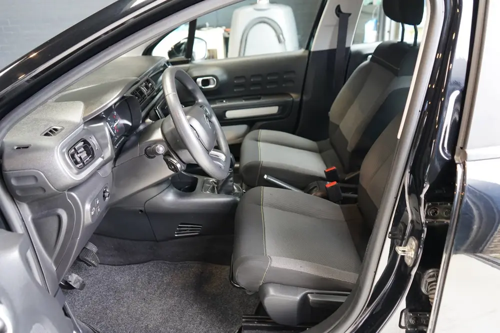 Citroën C3 Citroen C3 1.2 PureTech S&S Feel | AIRCO | CRUISE | PDC | EL uit 2019, foto 16