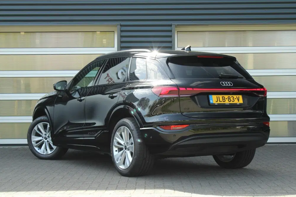 Audi Q6 e-tron 252pk Launch Edition 83 kWh uit 2025, foto 11