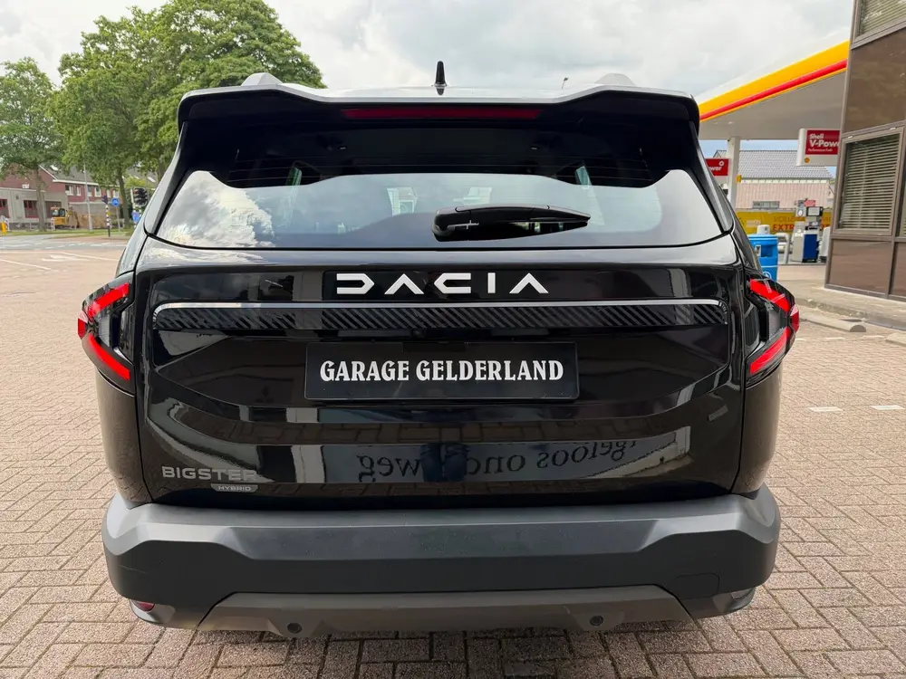 Dacia Bigster 1.8 Hybrid 155 Extreme uit 2025, foto 11