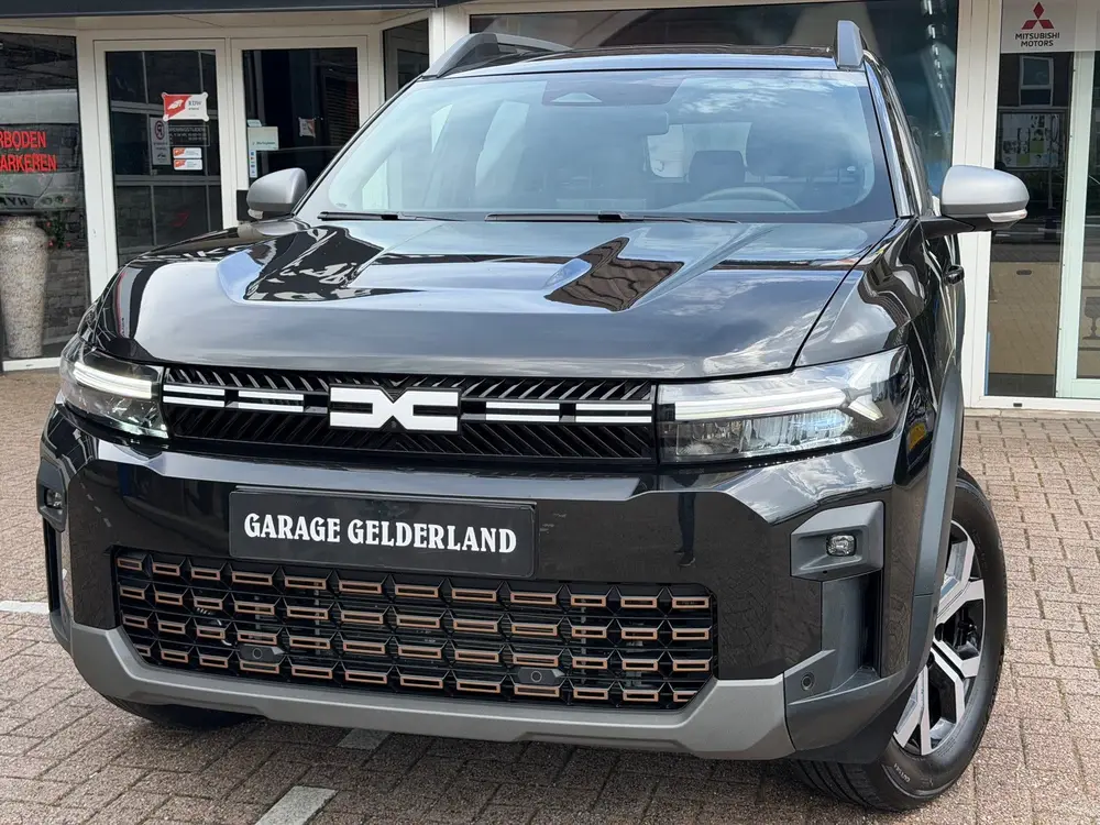 Dacia Bigster 1.8 Hybrid 155 Extreme uit 2025, foto 3