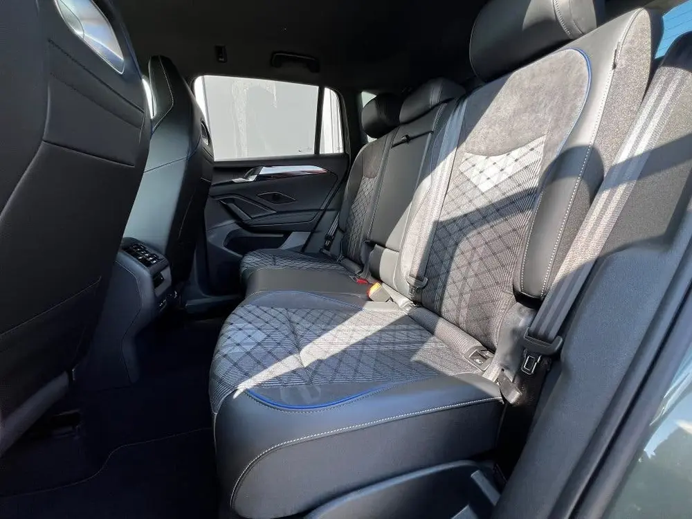 Volkswagen Tiguan 1.5 TSI eHybrid 204pk R-Line Black Style | uit 2025, foto 8