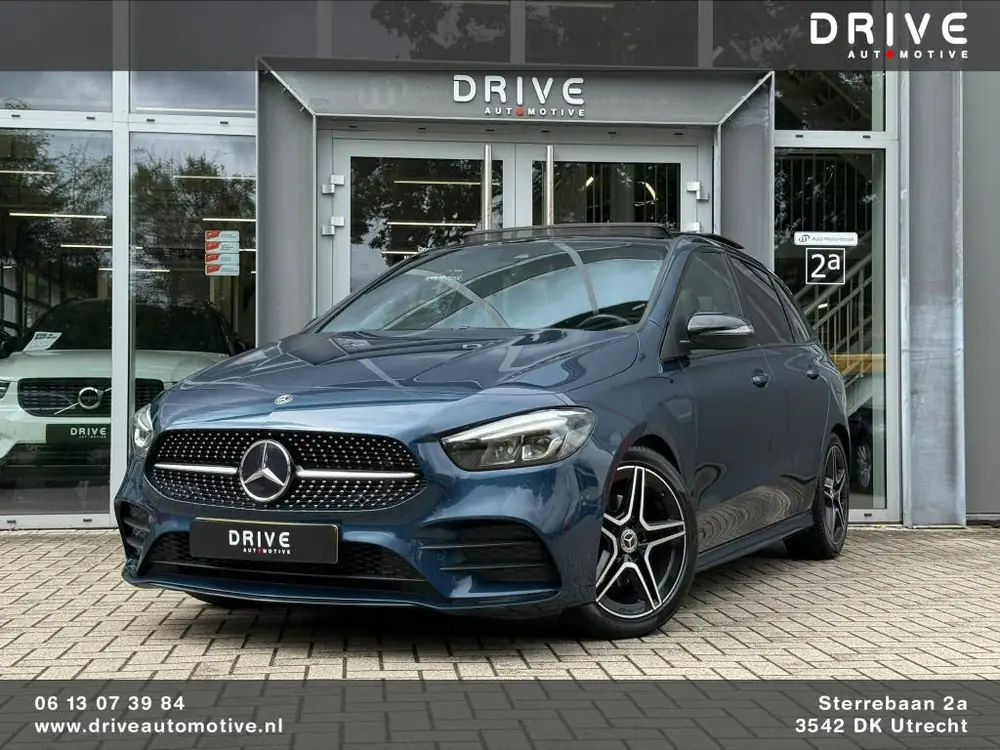 Mercedes-Benz B-Klasse 200 Bus. Solution AMG Night|Pano|Carp uit 2019