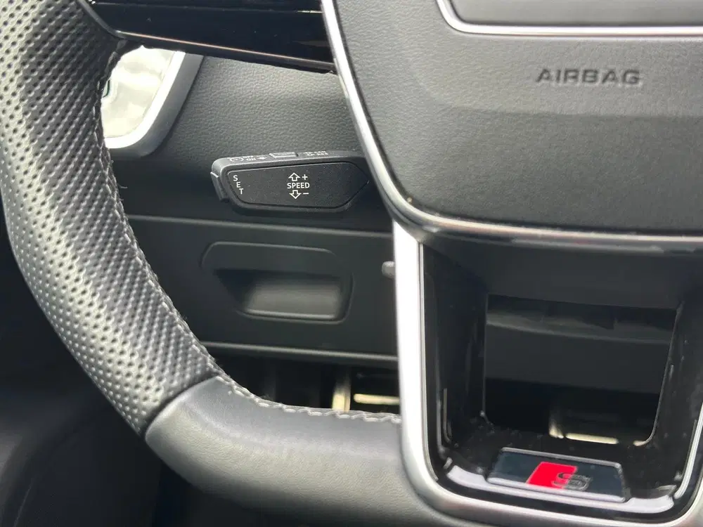 Audi A6 50 TFSI e Quattro S-line Black-optic 300 p uit 2023, foto 18