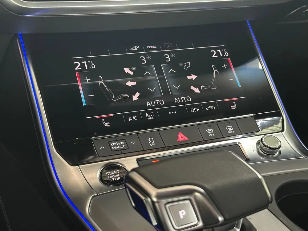 Audi A6 50 TFSI e Quattro S-line Black-optic 300 p uit 2023, foto 9
