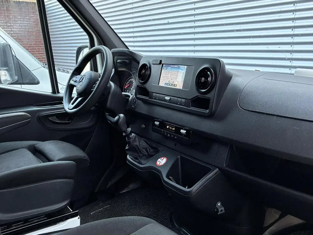 Mercedes-Benz Sprinter 317 1.9 CDI L3H3 RWD MAXI MAXI 2023 uit 2023, foto 2