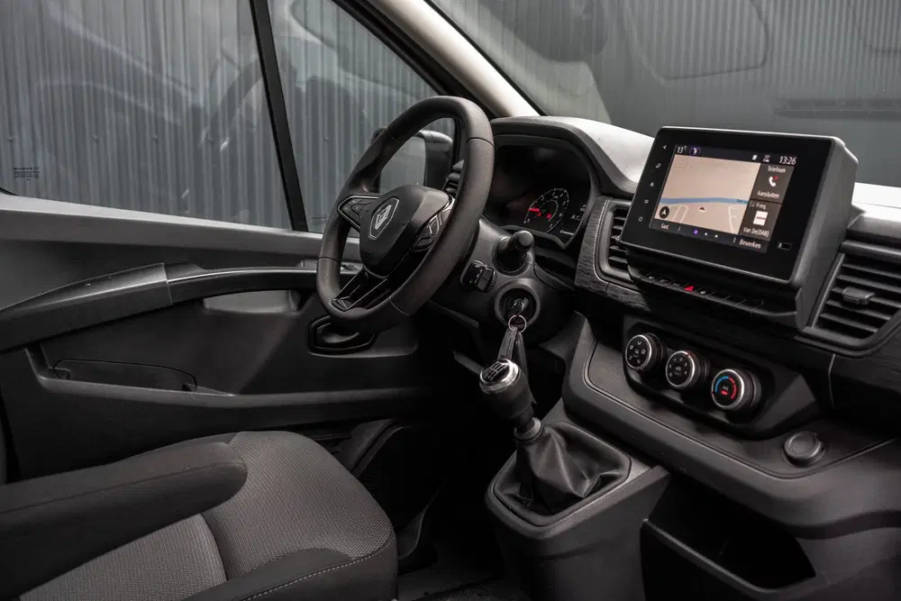 Renault Trafic *Blue dCi 150PK uit 2024, foto 2