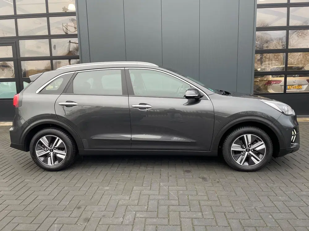 Kia Niro 1.6 GDi Hybrid DynamicLine NLAuto uit 2022, foto 7