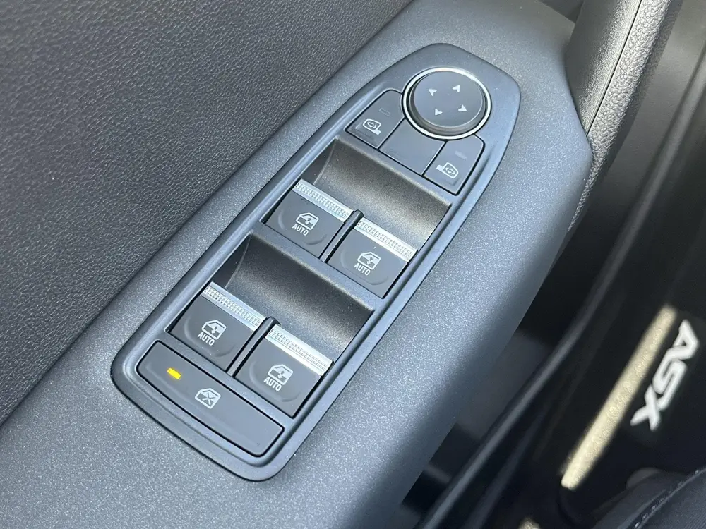 Mitsubishi ASX 1.6 HEV AT Intense uit 2025, foto 11