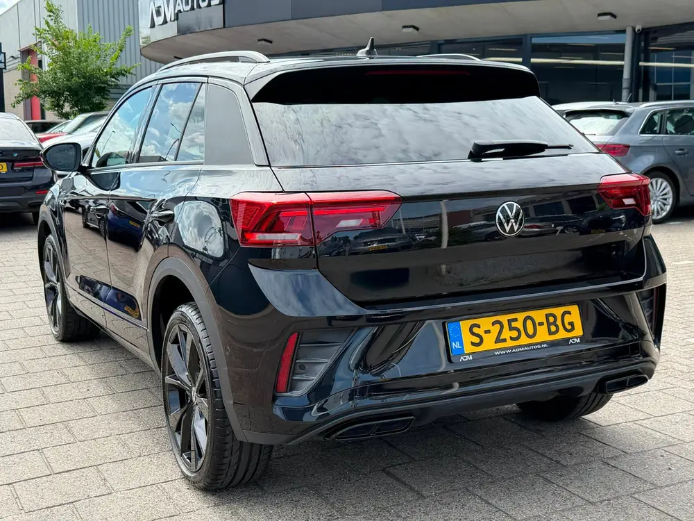 Volkswagen T-Roc 1.5 TSI R-Line uit 2023, foto 17