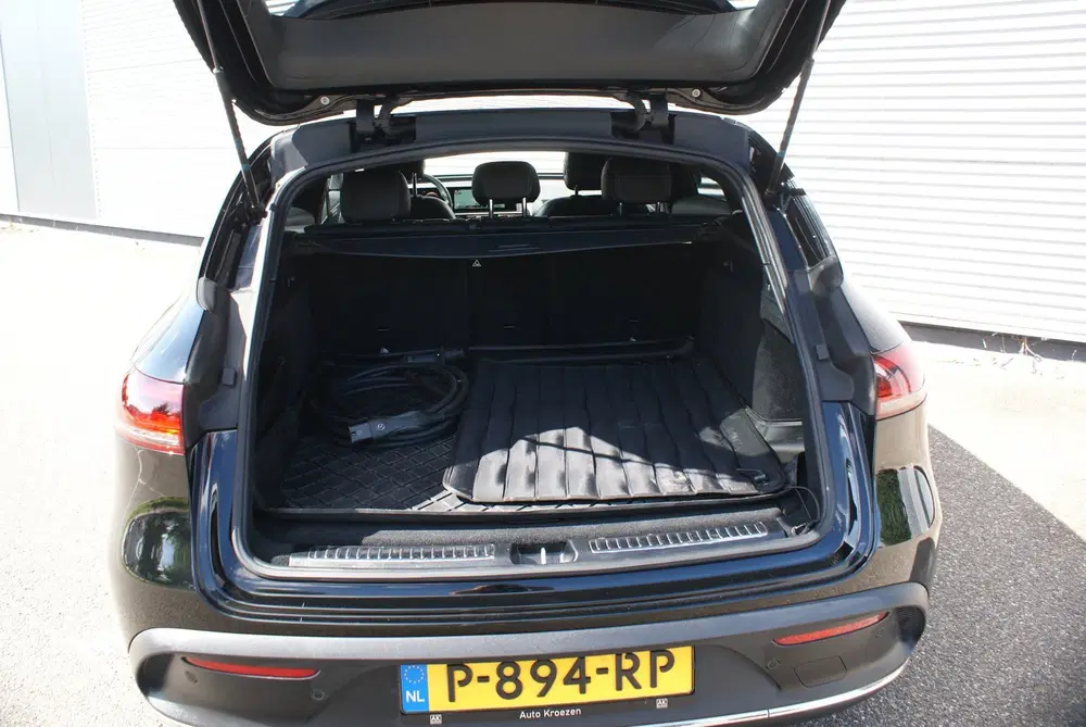 Mercedes-Benz EQC 400 4MATIC 80 kWh uit 2021, foto 12