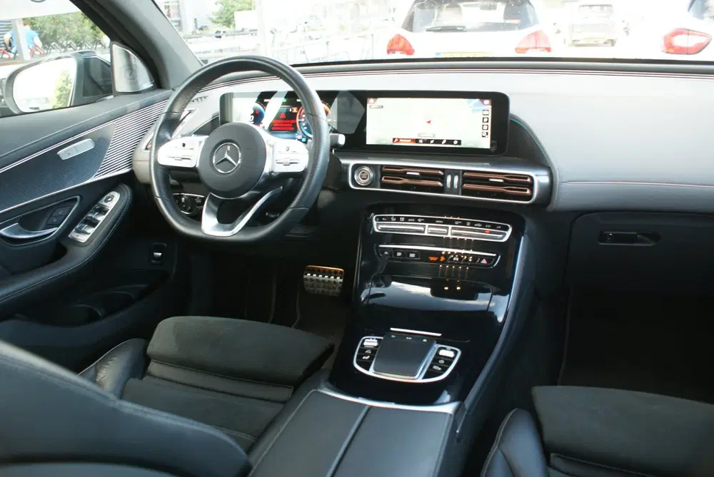 Mercedes-Benz EQC 400 4MATIC 80 kWh uit 2021, foto 19