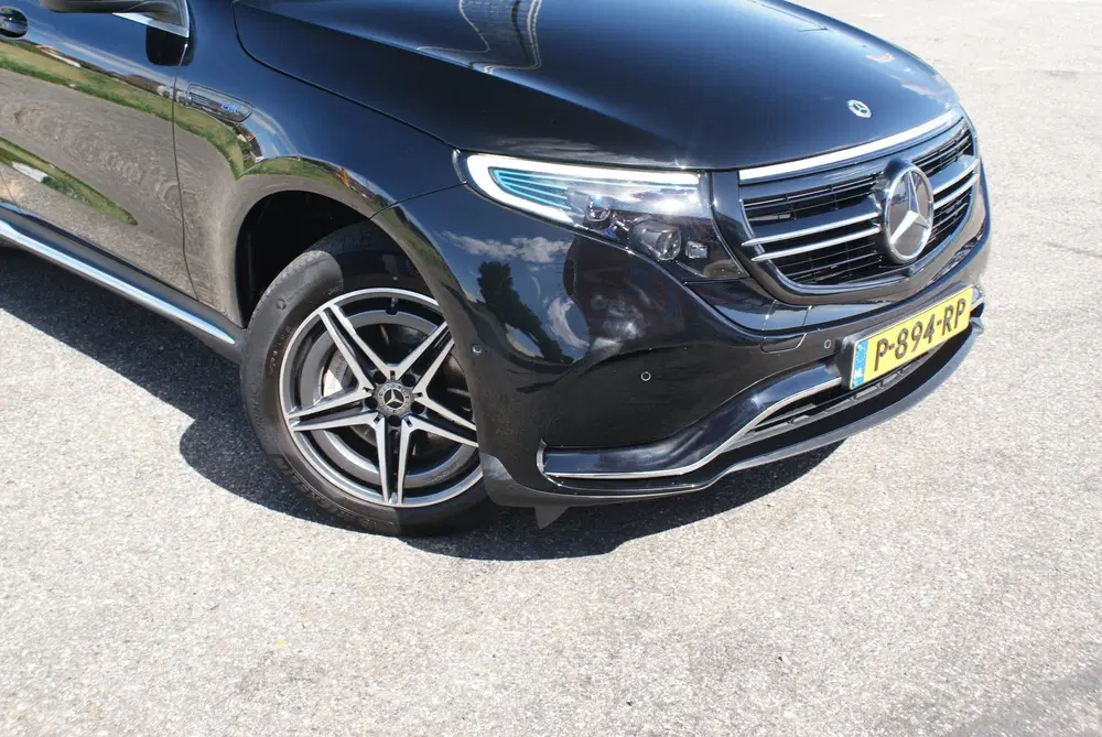 Mercedes-Benz EQC 400 4MATIC 80 kWh uit 2021, foto 2