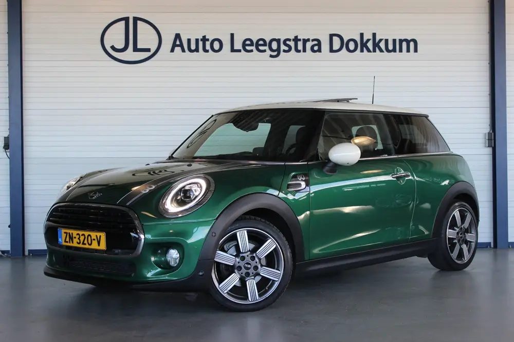 Mini Cooper 1.5 60 Years Edition Pano uit 2019