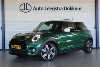Mini Cooper 1.5 60 Years Edition Pano uit 2019