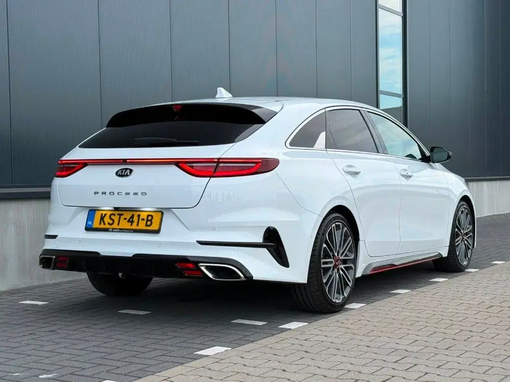 Kia ProCeed ProCeed 1.6 T-GDI GT 204PK afn. trekhaak G uit 2020, foto 4