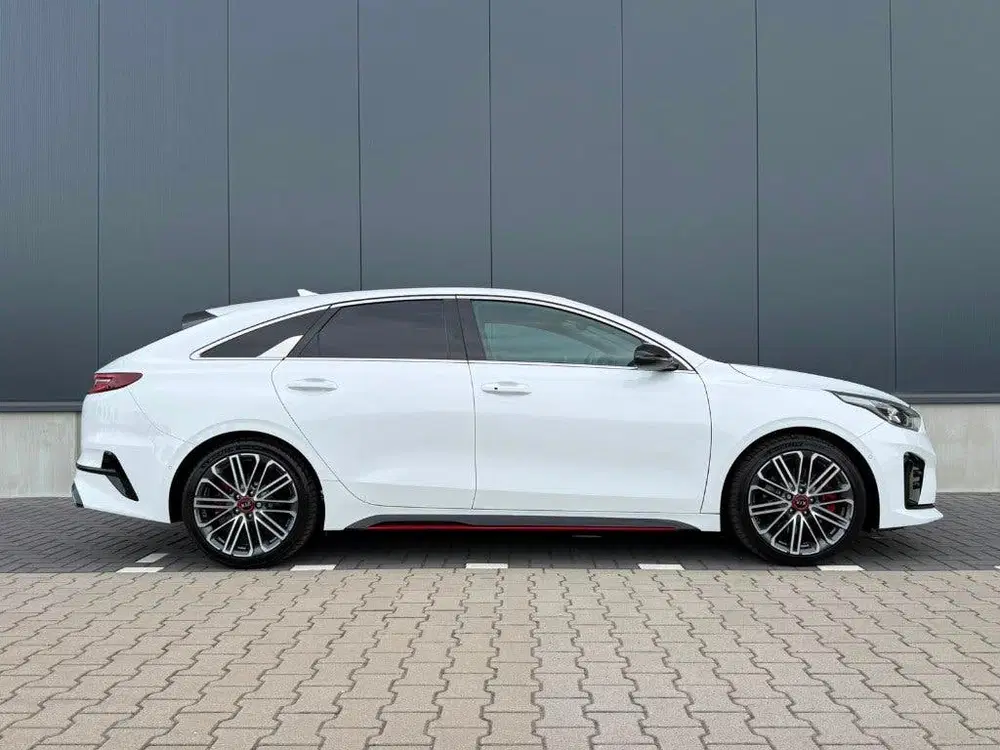 Kia ProCeed ProCeed 1.6 T-GDI GT 204PK afn. trekhaak G uit 2020, foto 5