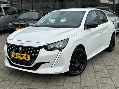 Peugeot 208 1.2 PureTech Active Pack uit 2022