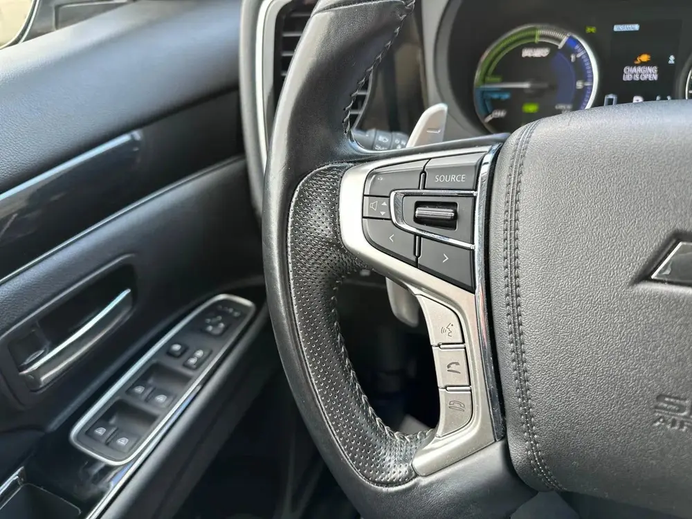 Mitsubishi Outlander 2.4 PHEV Intense uit 2020, foto 9