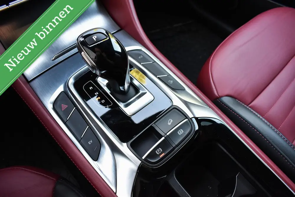 MG EHS 1.5 TGDI Luxury Plug In Hybrid PANORAMADAK uit 2021, foto 9