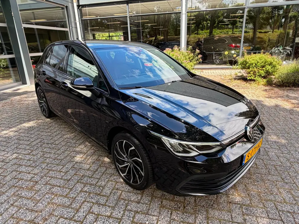 Volkswagen Golf 1.0 TSI Life carplay uit 2023, foto 11