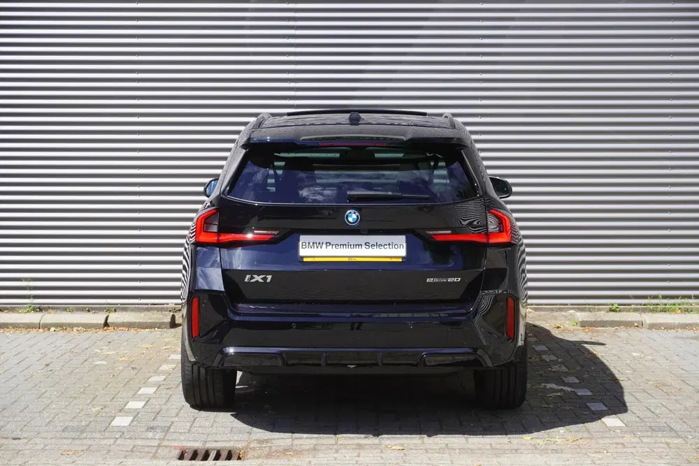 BMW iX1 eDrive20 M Sportpakket uit 2026, foto 5