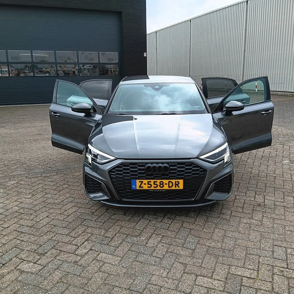 Audi A3 35 TFSI edition one Automaat uit 2021, foto 9