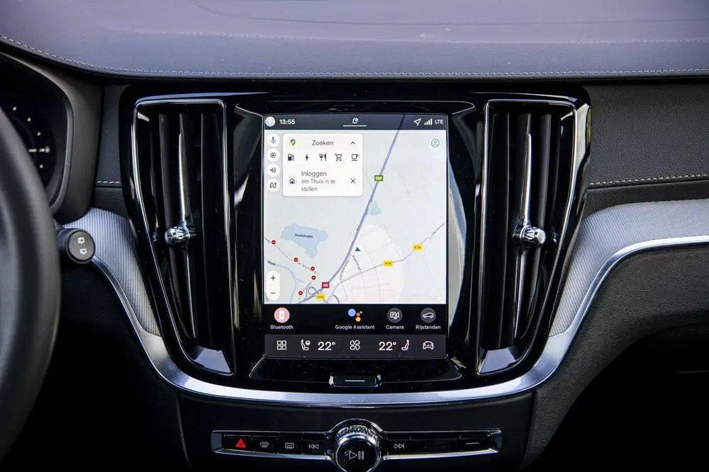 Volvo V60 T6 Plug-in hybrid AWD Ultra Dark uit 2026, foto 11