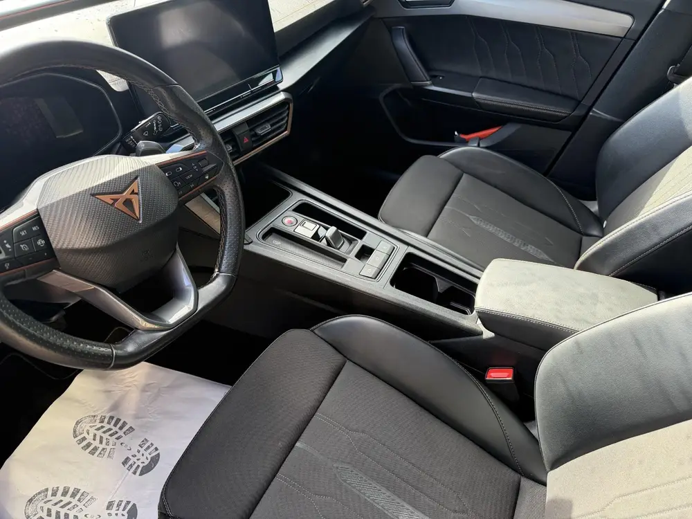 Cupra Formentor 1.4 e-Hybrid Business uit 2022, foto 10