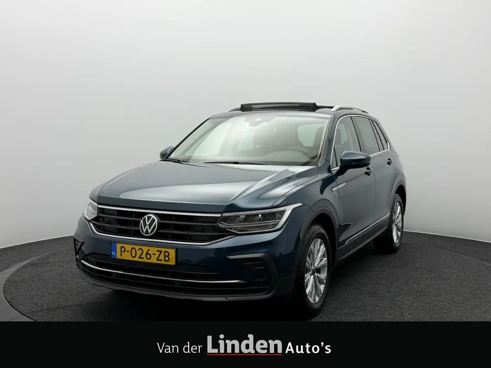 Volkswagen Tiguan 1.5 TSI 150PK Life | Panoramadak | Camera uit 2022