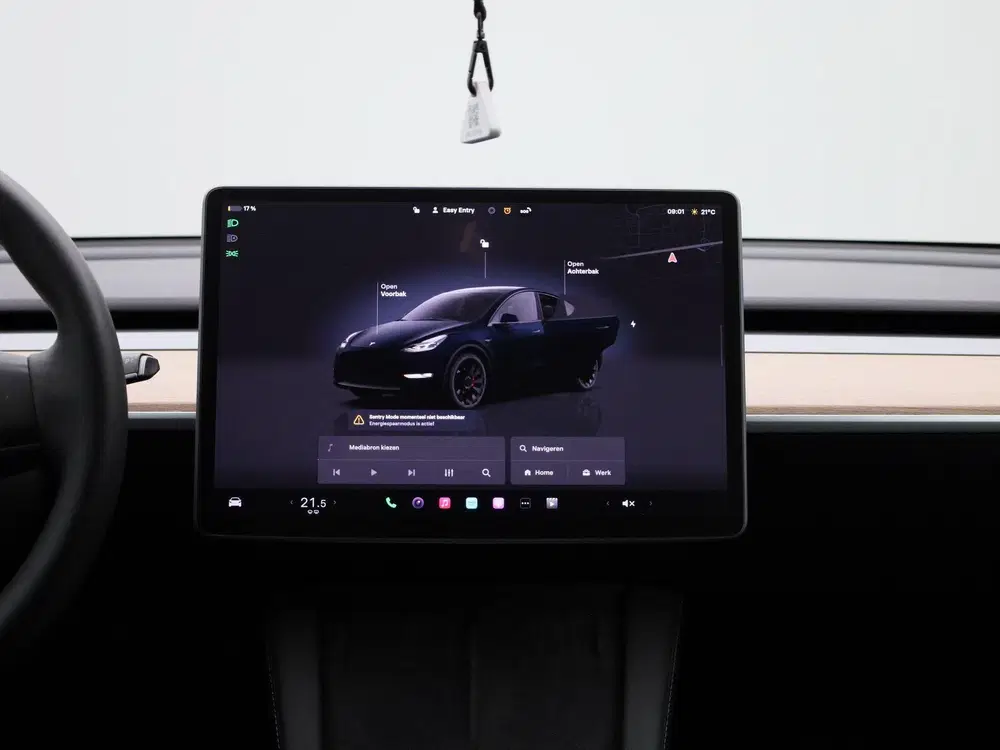 Tesla Model Y Performance AWD 75 kWh uit 2023, foto 8