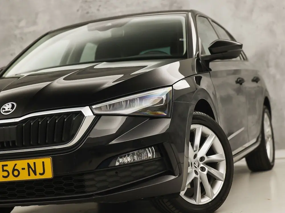 Skoda Scala 1.0 TSI Business Sport Automaat (GROOT NAV uit 2019, foto 10