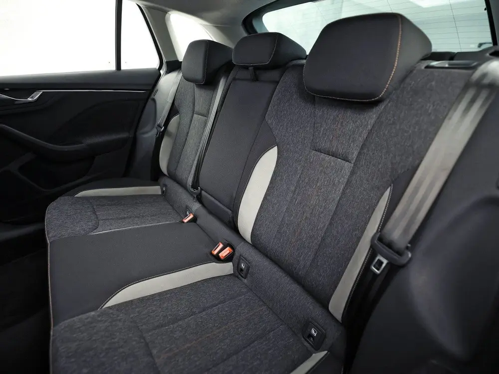 Skoda Scala 1.0 TSI Business Sport Automaat (GROOT NAV uit 2019, foto 14