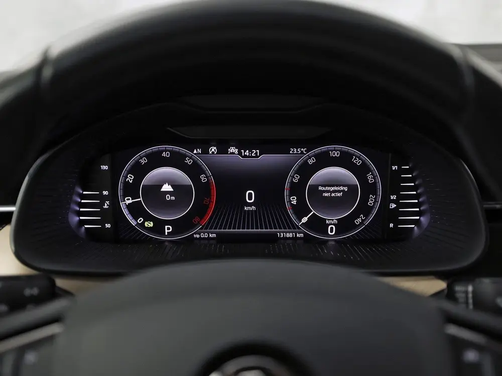 Skoda Scala 1.0 TSI Business Sport Automaat (GROOT NAV uit 2019, foto 16