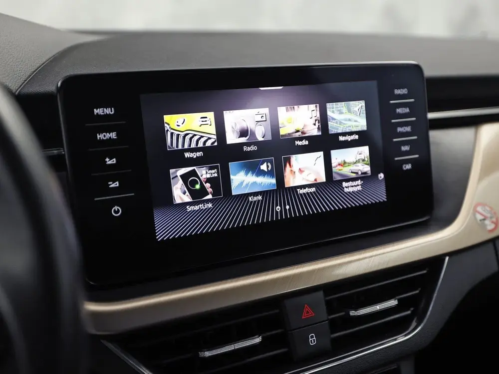 Skoda Scala 1.0 TSI Business Sport Automaat (GROOT NAV uit 2019, foto 8