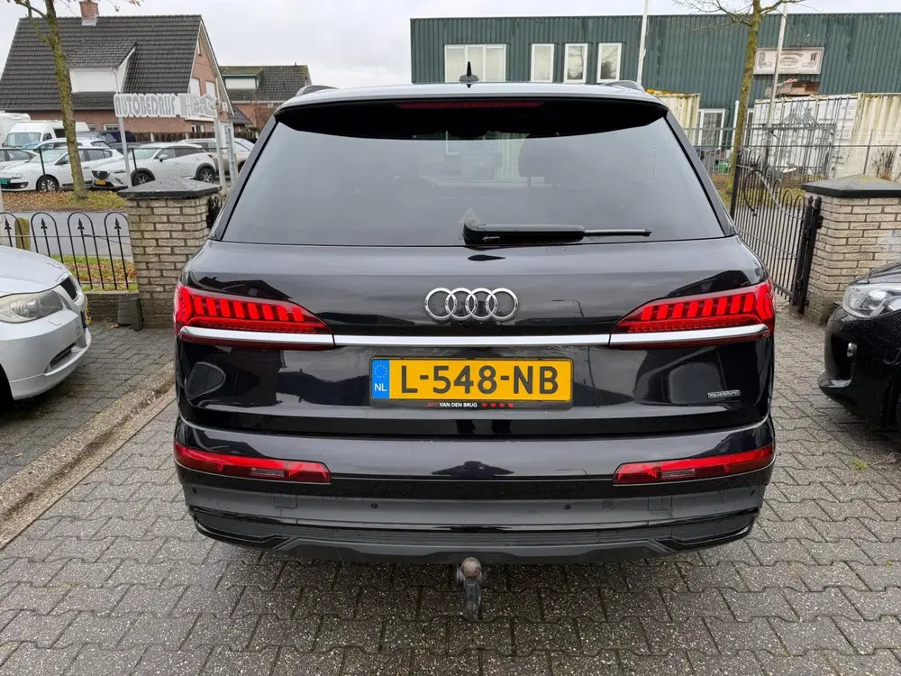 Audi Q7 55 TFSI e quattro Pro Line Plus met Trekha uit 2021, foto 5